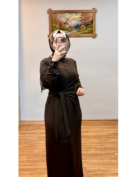 N PRİVE BELİ BAĞLAMALI ELBİSE 13230 KAHVE