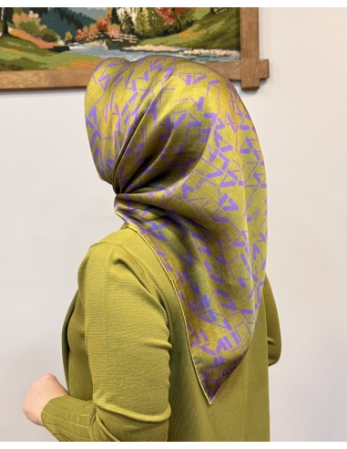 AKER 2026 KIŞ SEZONU İPEK EŞARP YAĞ YEŞİLİ