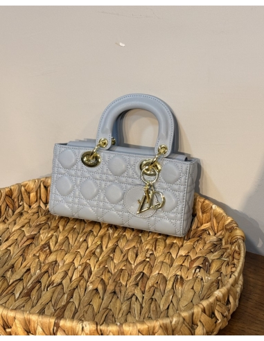 LEVİDOR KAPİTONE LOGO DETAYLI ÇANTA 930485 MAVİ