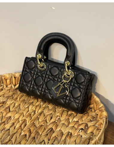 LEVİDOR KAPİTONE LOGO DETAYLI ÇANTA 930485 SİYAH