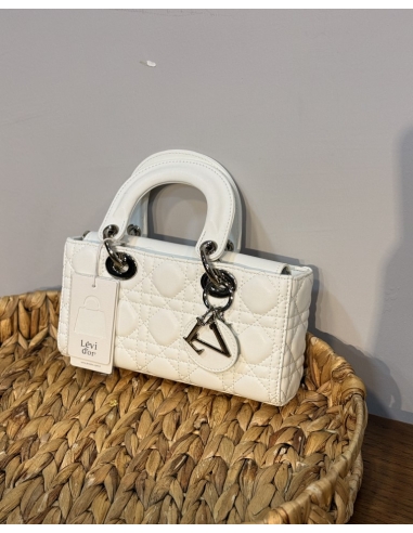 LEVİDOR KAPİTONE LOGO DETAYLI ÇANTA 930485 BEYAZ