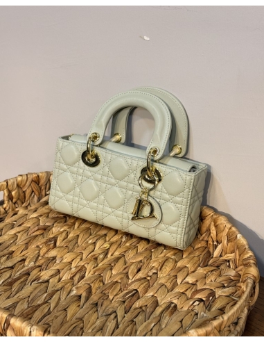 LEVİDOR KAPİTONE LOGO DETAYLI ÇANTA 930485 MİNT...