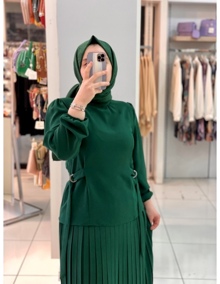 Özkayalar Belden Bağlamalı Plise Takım ZÜMRÜT