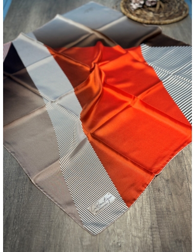 La Boutique  SAF Eşarp