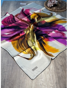 Sura Marka İpek Eşarp