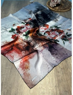 Sura Marka İpek Eşarp