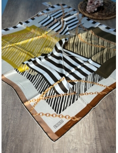 Sura Marka İpek Eşarp