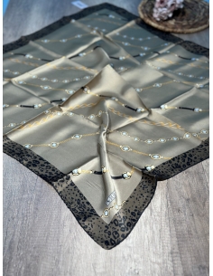 Sura Marka İpek Eşarp