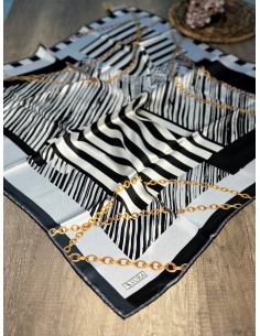 Sura Marka İpek Eşarp