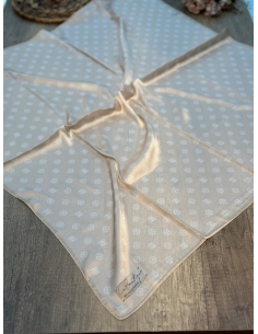 La Boutique Kristal Eşarp