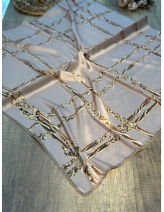 La Boutique Kristal Eşarp