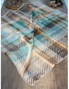 La Boutique Kristal Eşarp