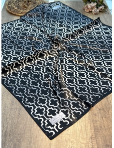 La Boutique Kristal Eşarp