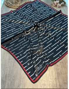 La Boutique Kristal Eşarp