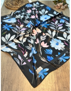 La Boutique Kristal Eşarp