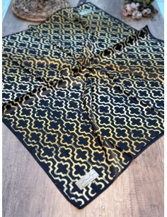 La Boutique Kristal Eşarp