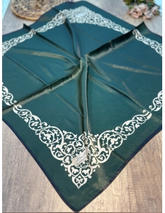 La Boutique Kristal Eşarp