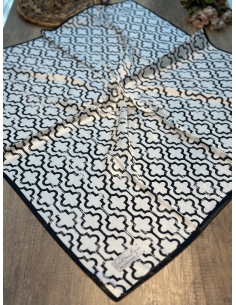 La Boutique Kristal Eşarp