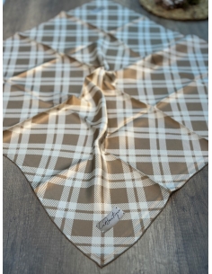 La Boutique SAF ipek Eşarp