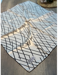 La Boutique SAF ipek Eşarp
