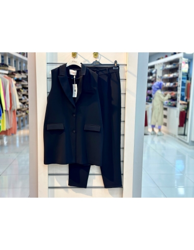 N Prive Yelekli Takım 16077