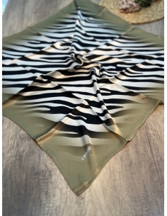 KMP SURA %100 İPEK EŞARP